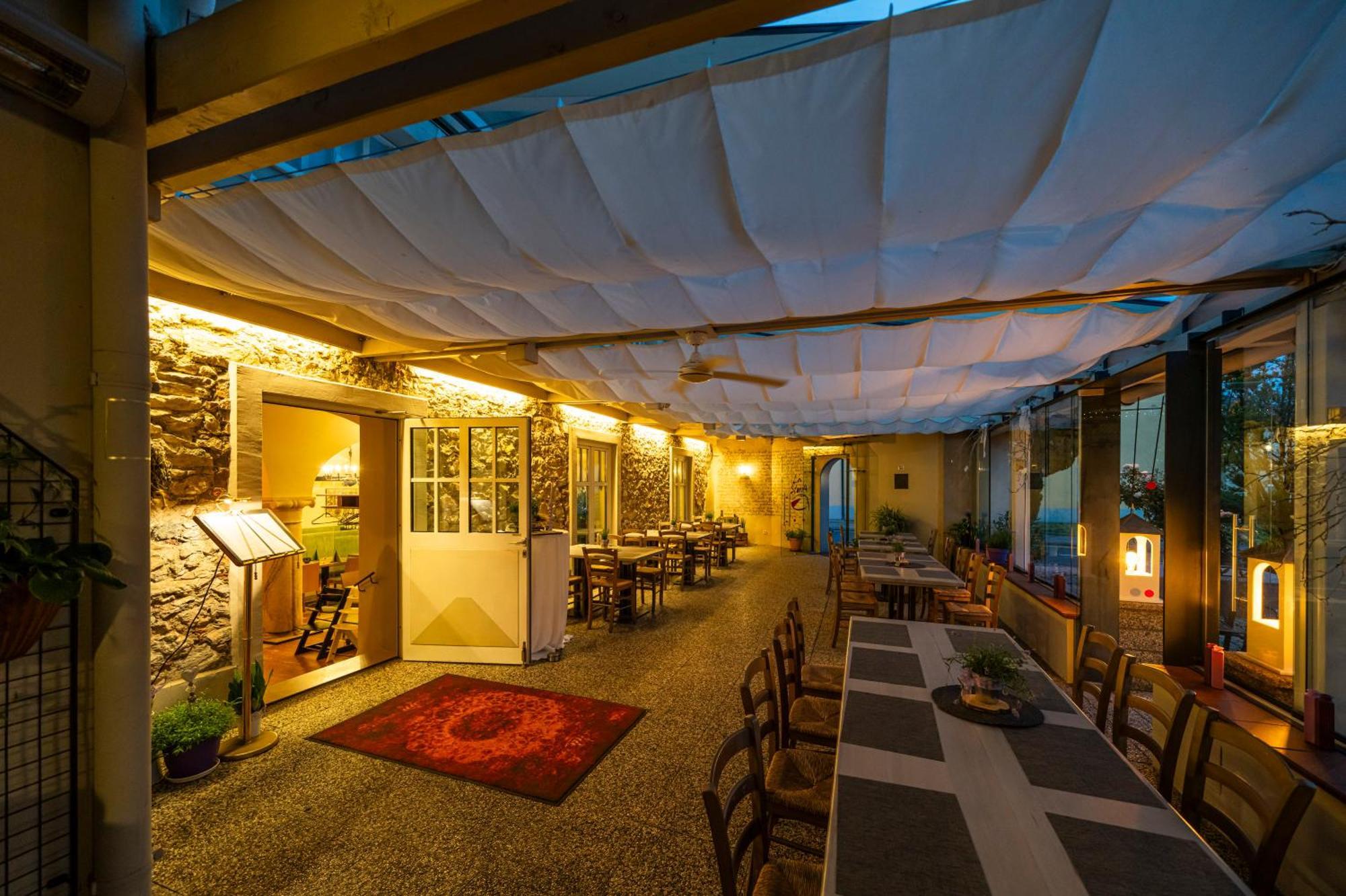Gaestezimmer La Storia โรสเอค ภายนอก รูปภาพ